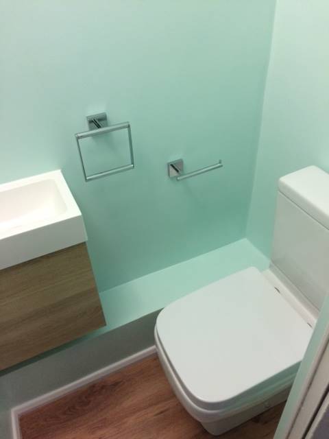 Image of a bathroom installed by JR40 Plastering in Northampton