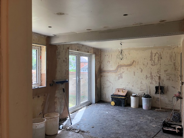 image of room undergoing new plastering