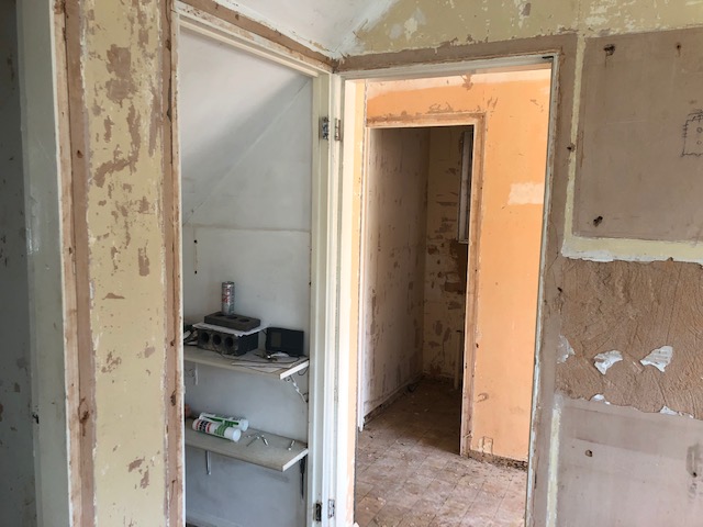 image of room undergoing new plastering